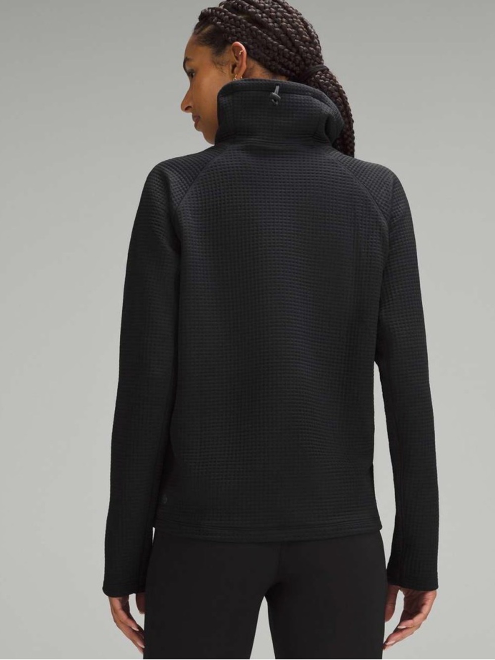 Lululemon Waffle-Knit Funnel-Neck
Long-Sleeve Shirt Black - Picture 3 of 8